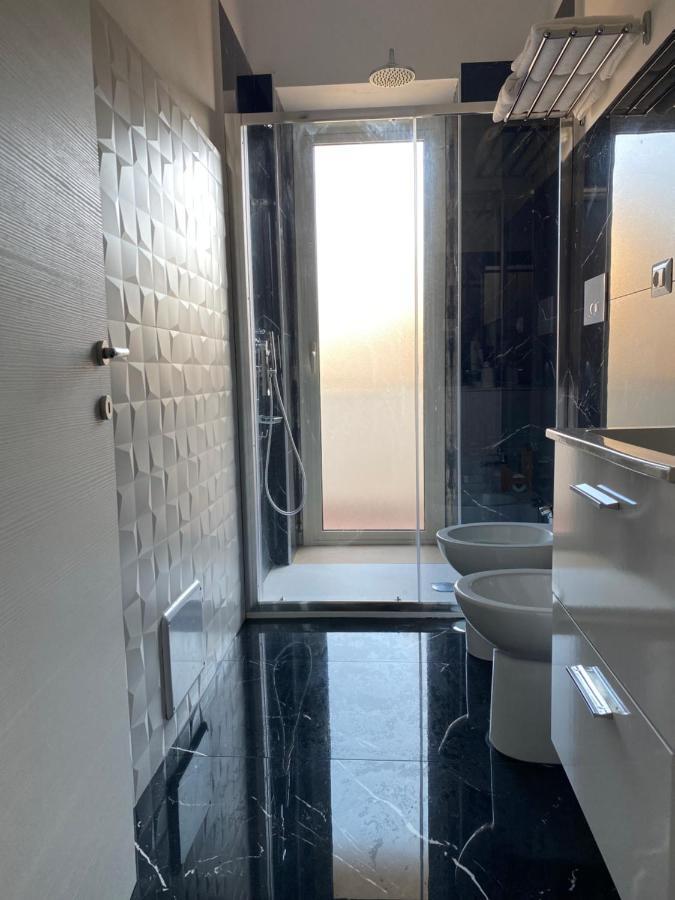 Cilea14 Bed & Breakfast Napoli Bagian luar foto