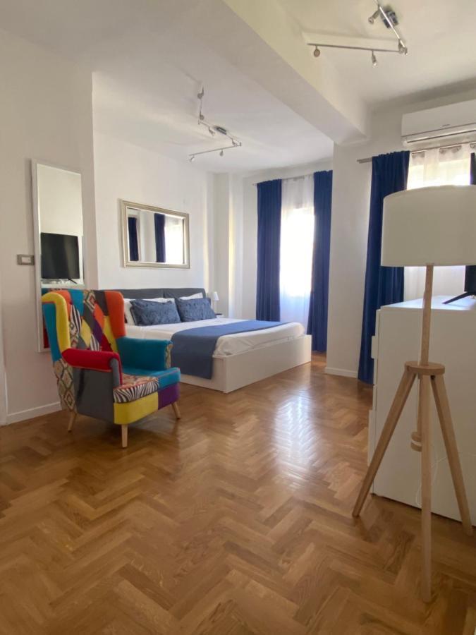 Cilea14 Bed & Breakfast Napoli Bagian luar foto
